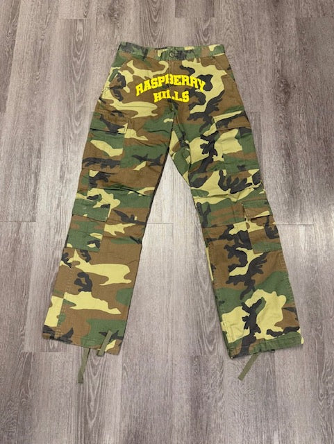 Gv Gallery Rasberry Hills Cargo Pants