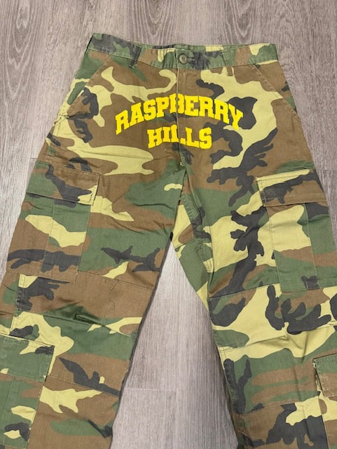 Gv Gallery Rasberry Hills Cargo Pants